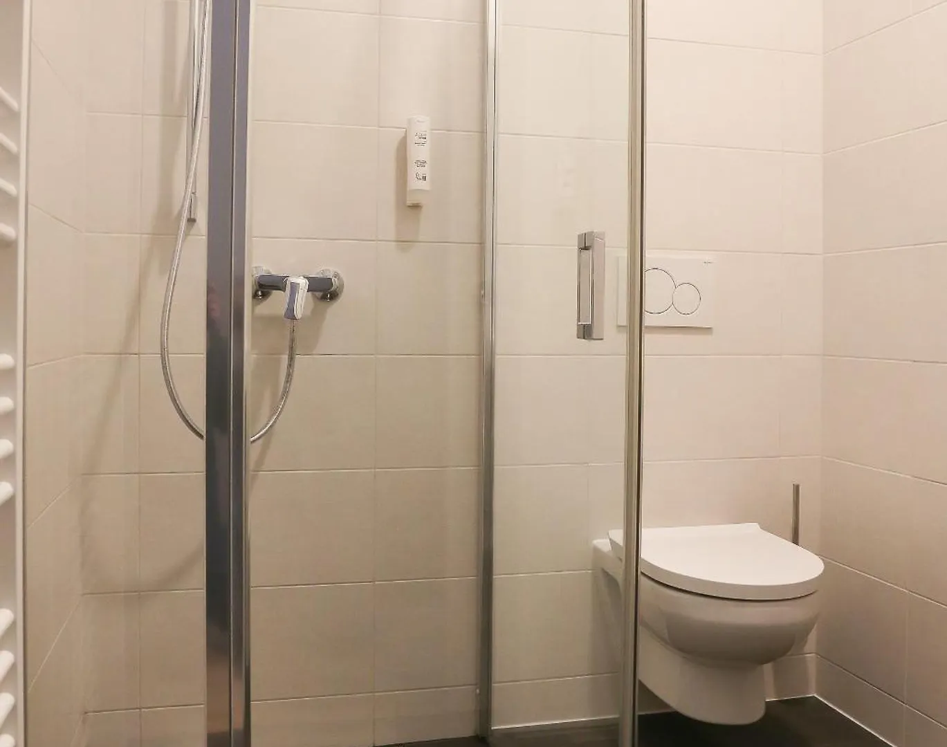 23-hotel Schwadorf bei Wien