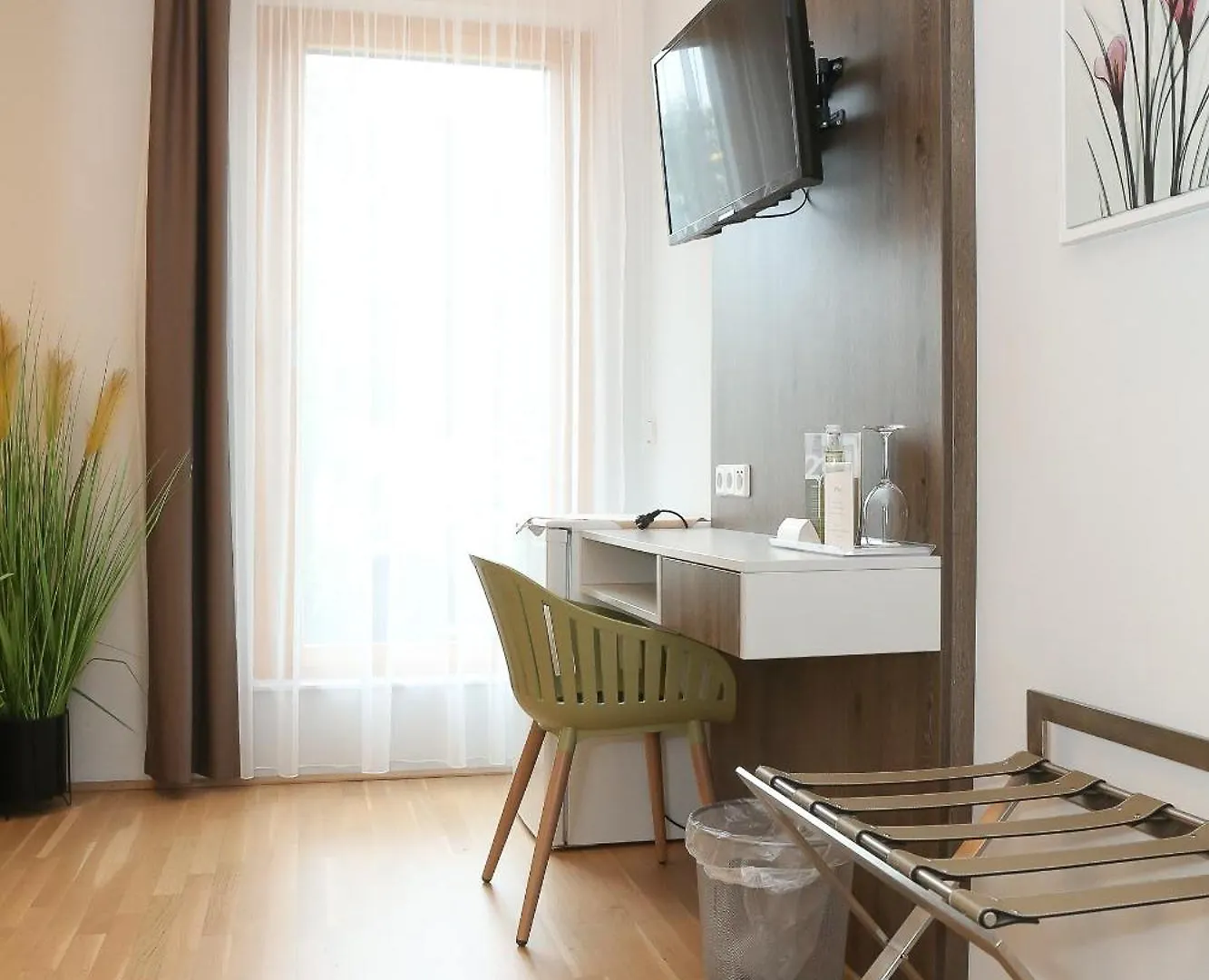 23-hotel Schwadorf bei Wien 0*,  Oostenrijk